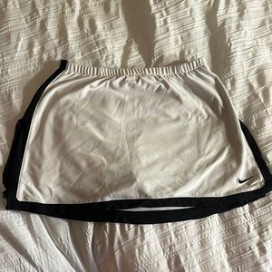 White Nike tennis skirt with built in shorts- small